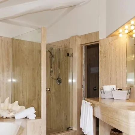 度假居 For 14 People / 6 Bedrooms/6 Bathrooms